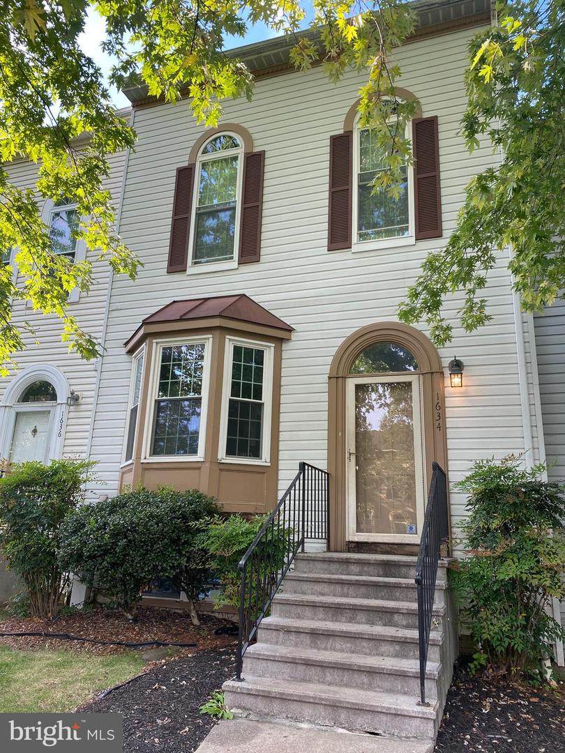1634 Winding Brook Way - Photo 1