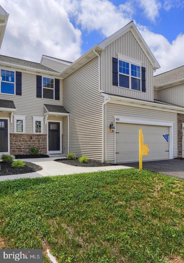 1622 Haralson Drive - Photo 1