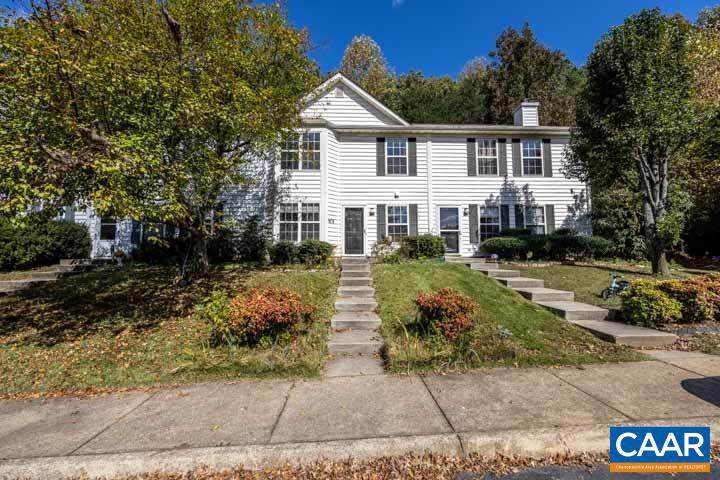 978 Towne Ln - Photo 1
