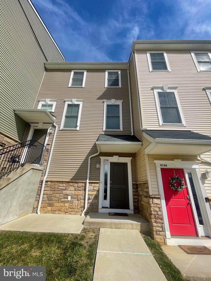 414 Woodcrest Drive - Photo 1