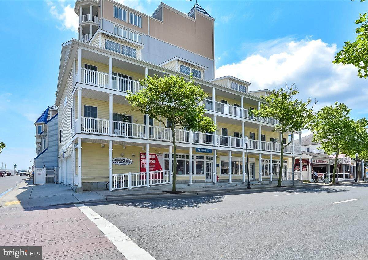 201 Baltimore Avenue - Photo 1