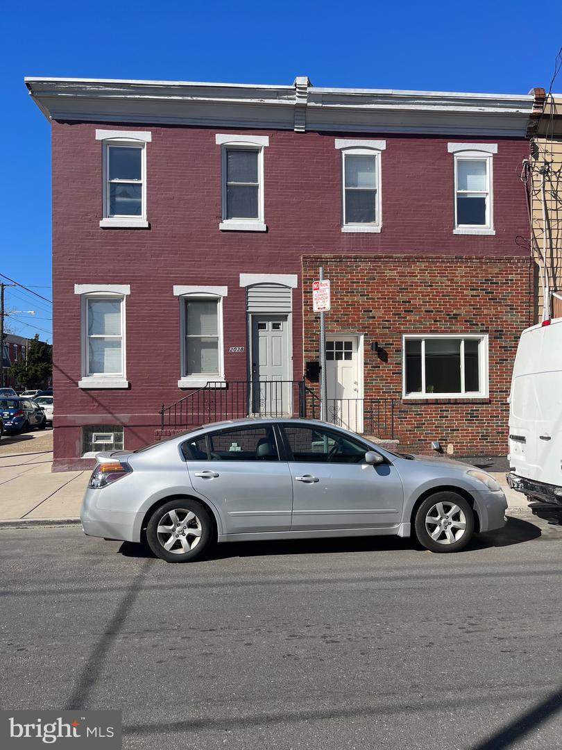 2038 5TH Street - Photo 1