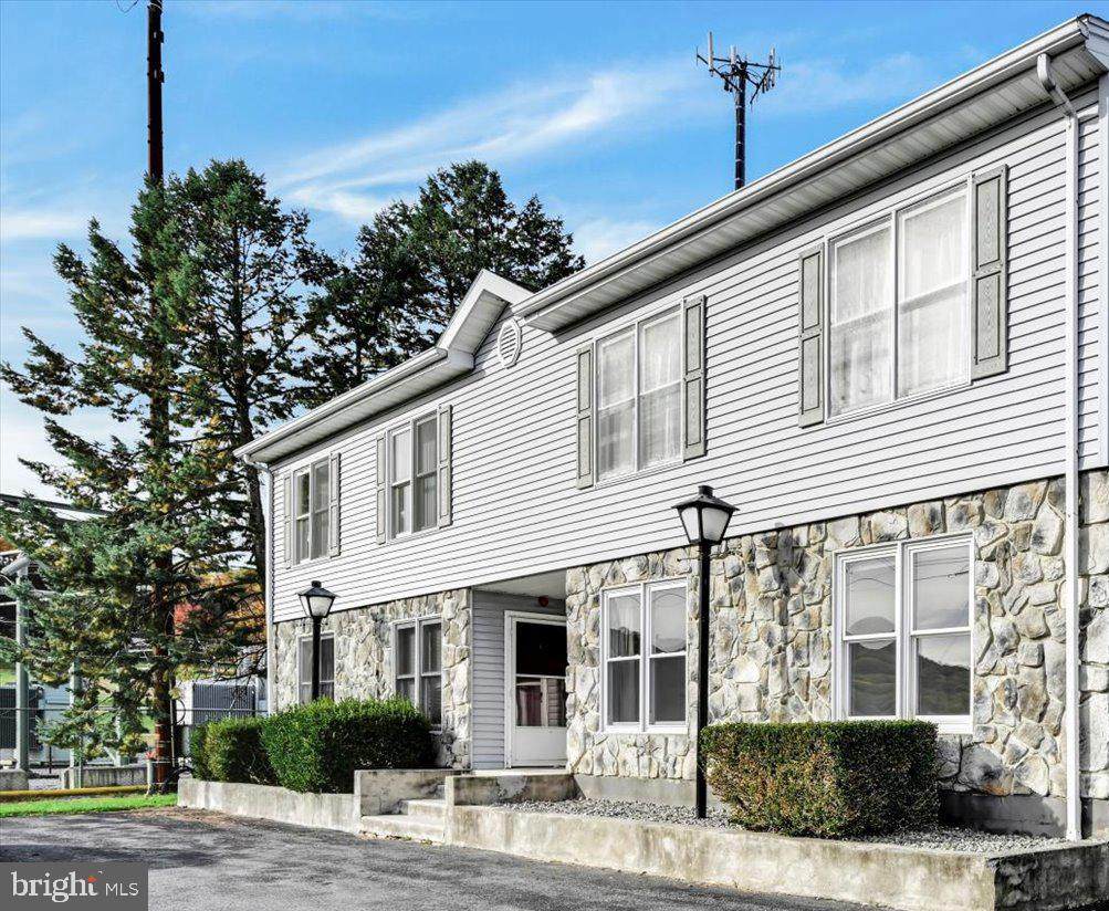 711 Hill Road - Photo 1