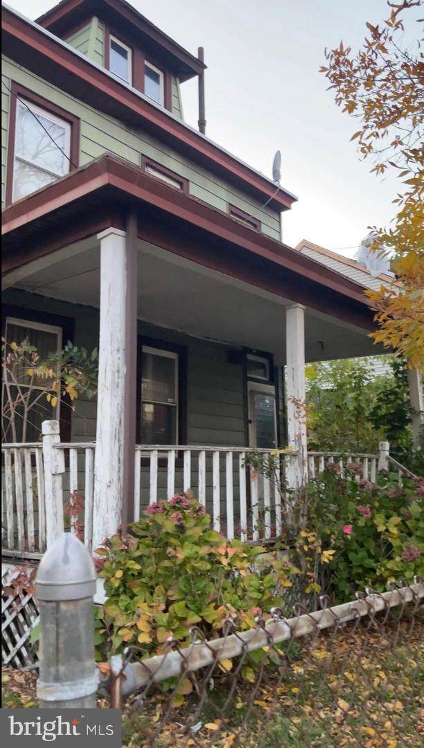 513 Pennington Avenue - Photo 1
