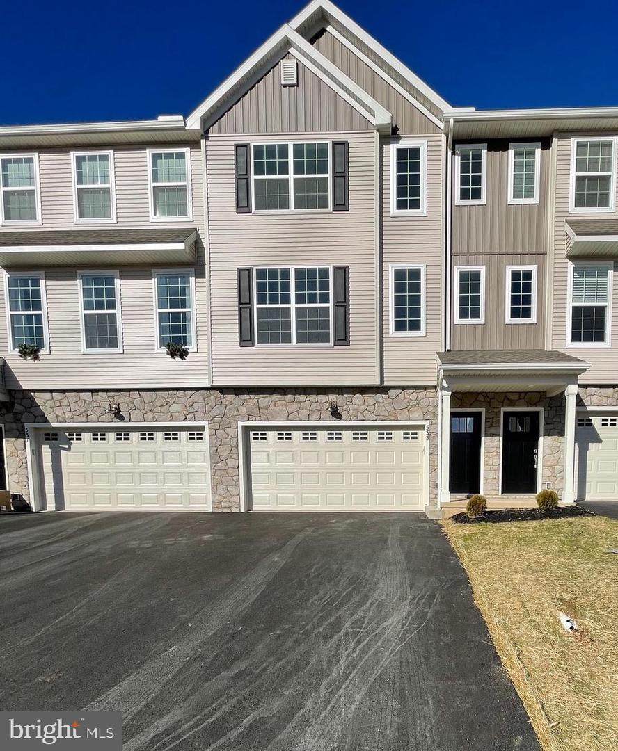 1864 Shady Lane - Photo 1