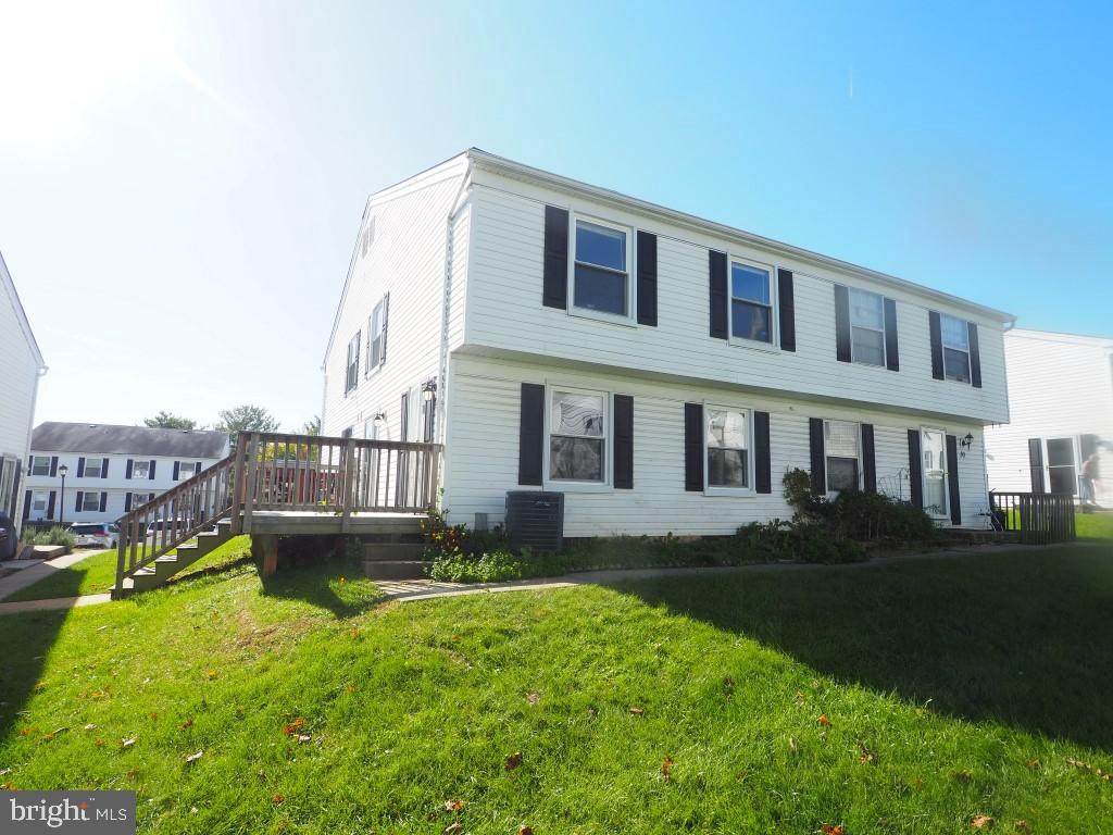 32 Ewing Drive - Photo 1
