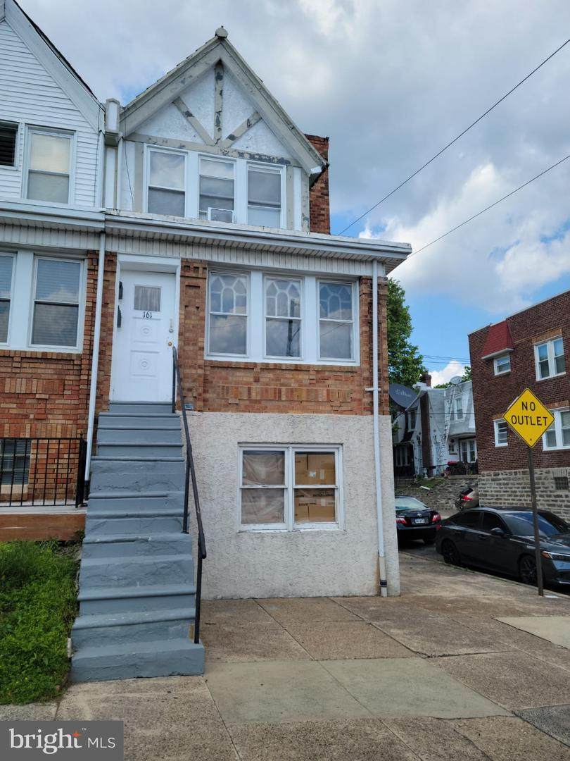 161 Godfrey Avenue - Photo 1