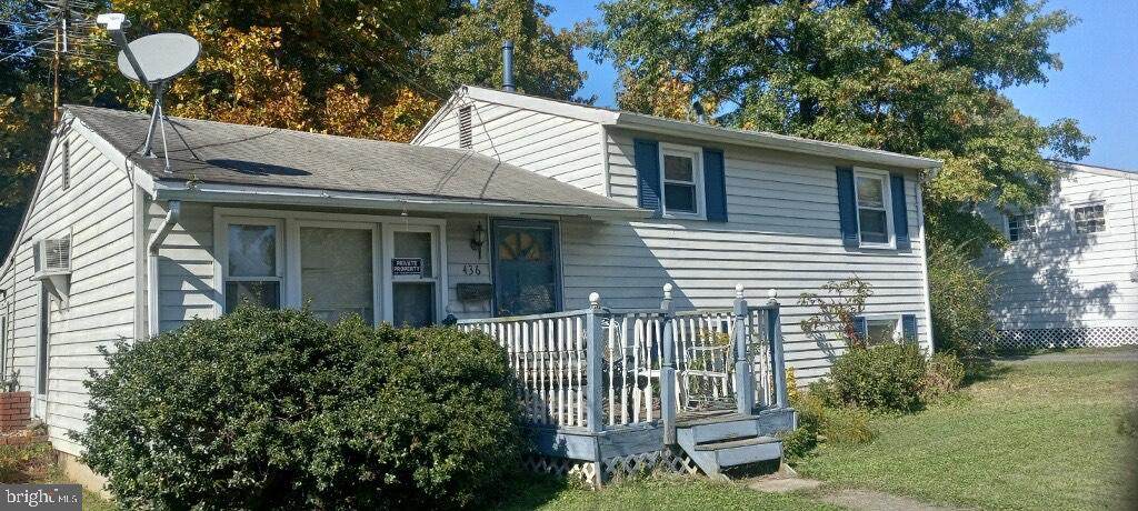 436 Oak Street - Photo 1