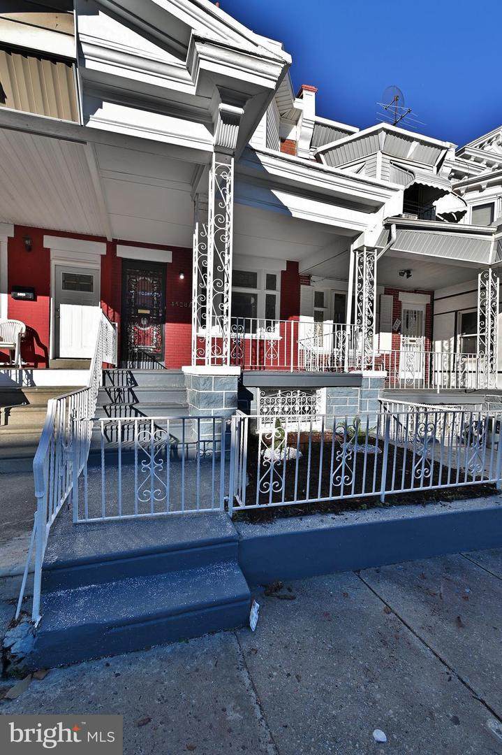4528 13TH Street - Photo 1