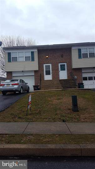 116 Pickwick Place - Photo 1