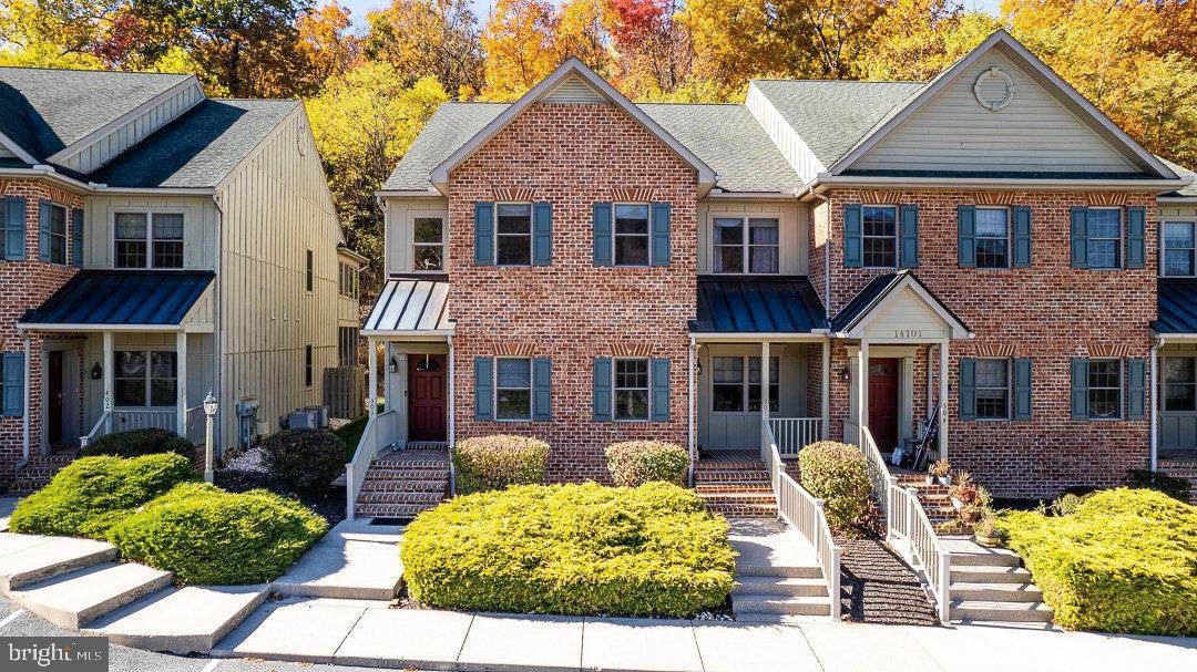 14101 Barberry Circle - Photo 1