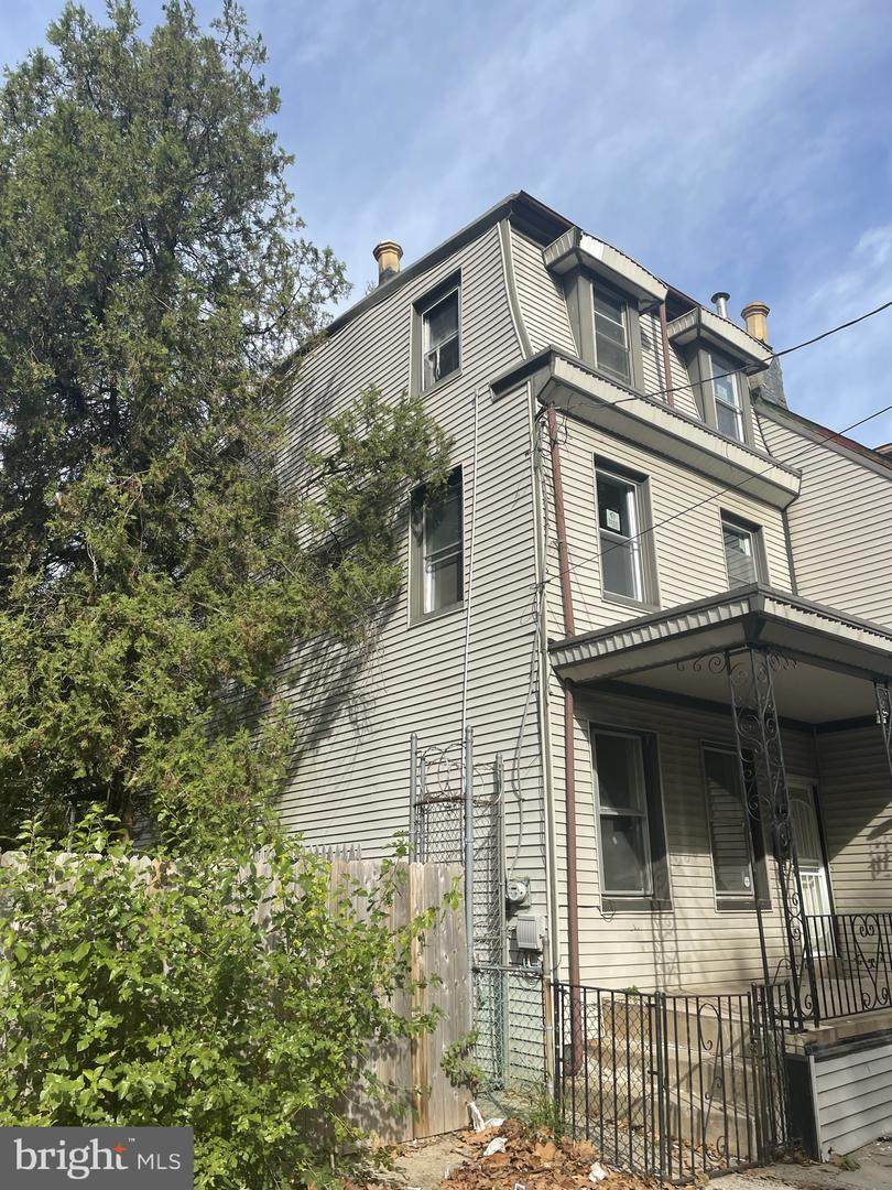 211 Haines Street - Photo 1