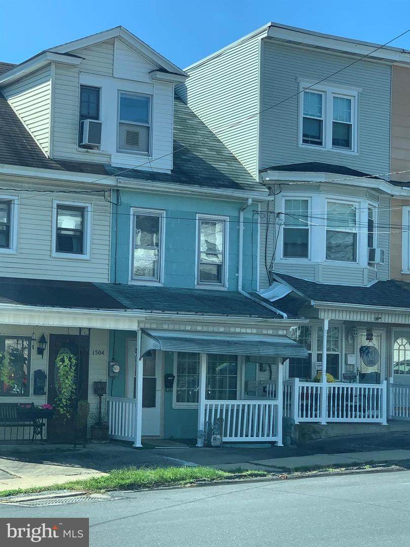 1506 Lynn Street - Photo 1