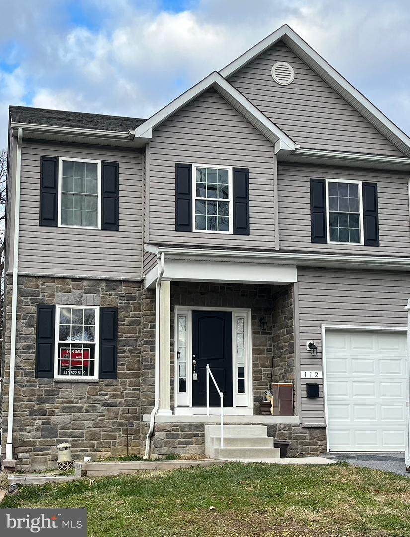 112 Walnut Avenue - Photo 1