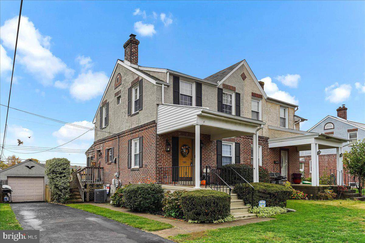 585 A Street - Photo 1