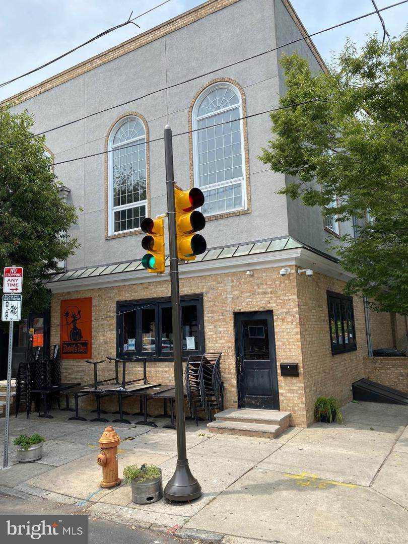 1148 11TH Street - Photo 1