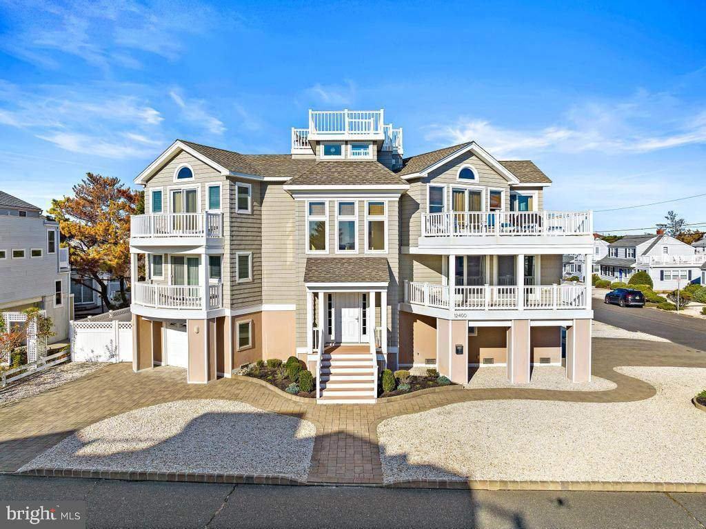 12400 Ocean Avenue - Photo 1
