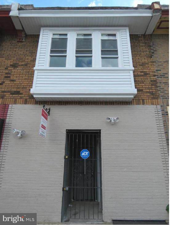 4312 Lancaster Avenue - Photo 1