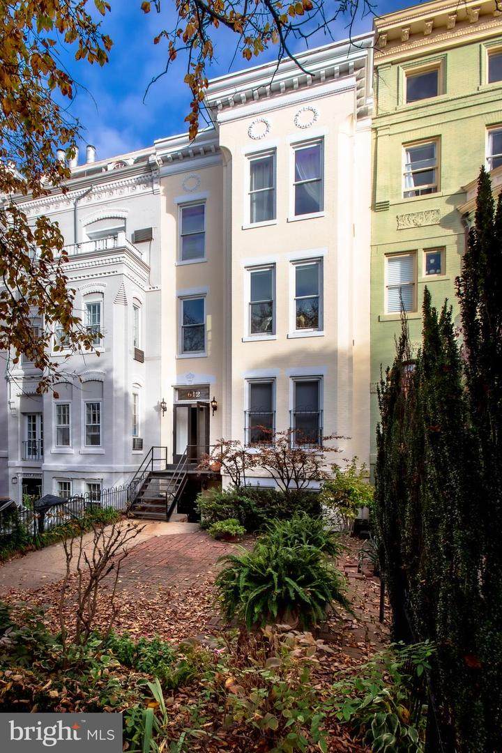 612 Capitol Street - Photo 1