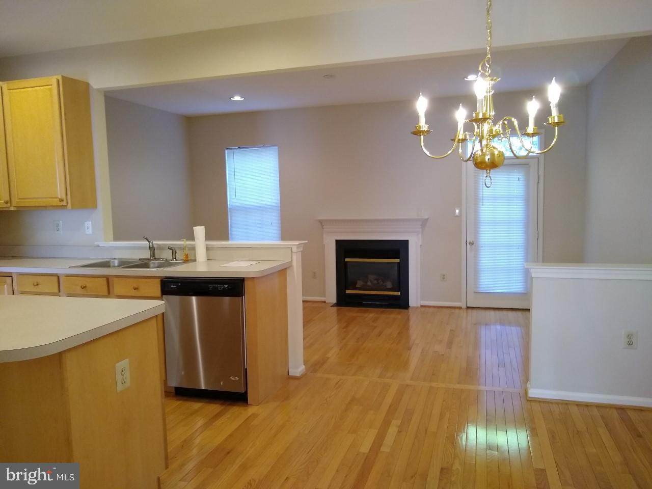 113 Stratford Court - Photo 1