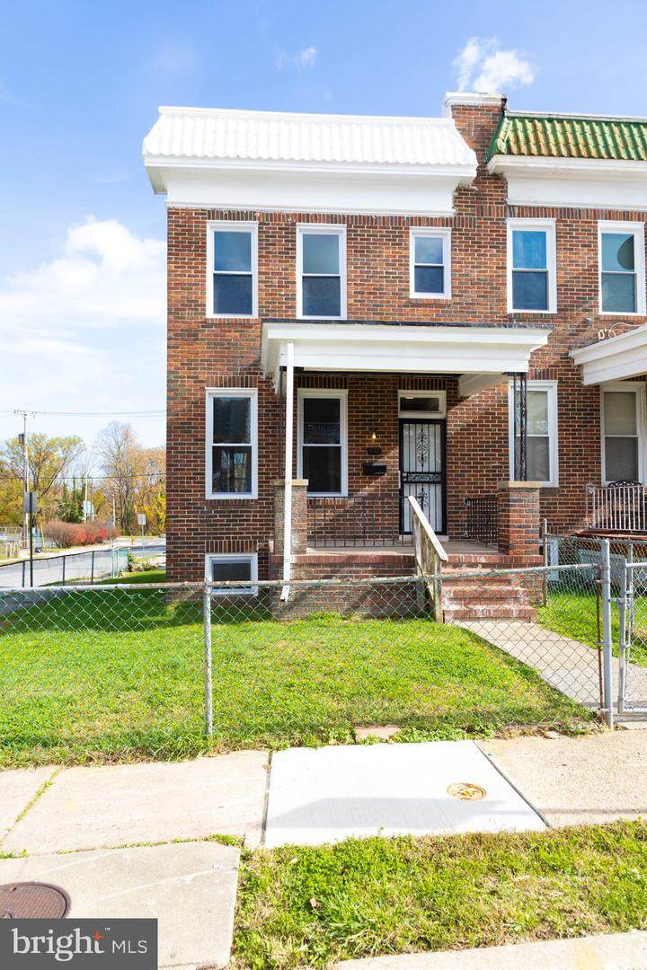 433 Gwynn Avenue - Photo 1