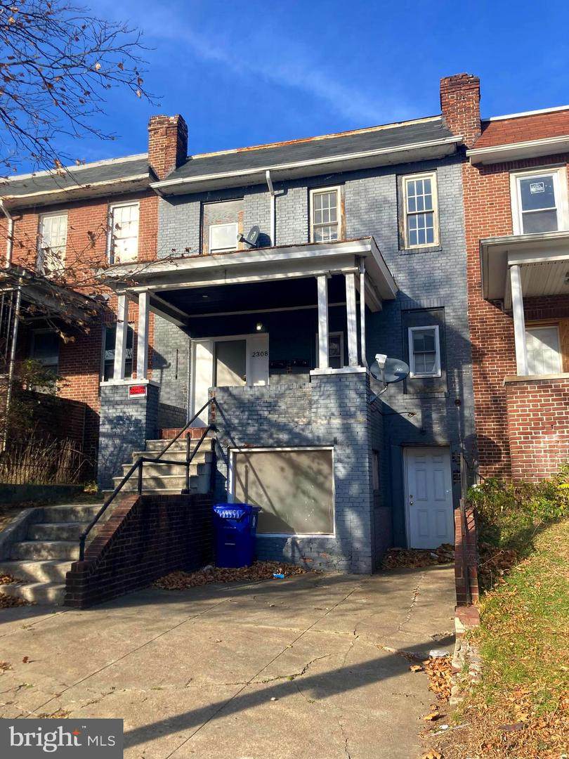 2308 North Avenue - Photo 1