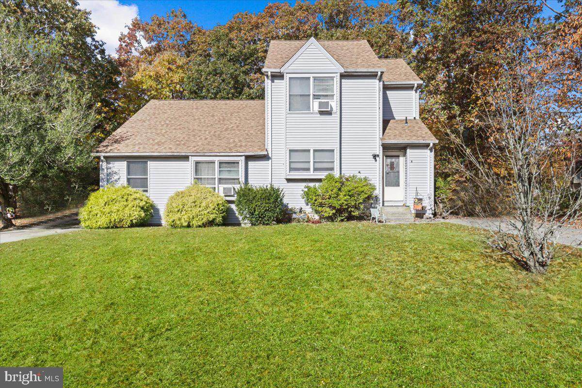 8-6 Winged Foot Lane - Photo 1
