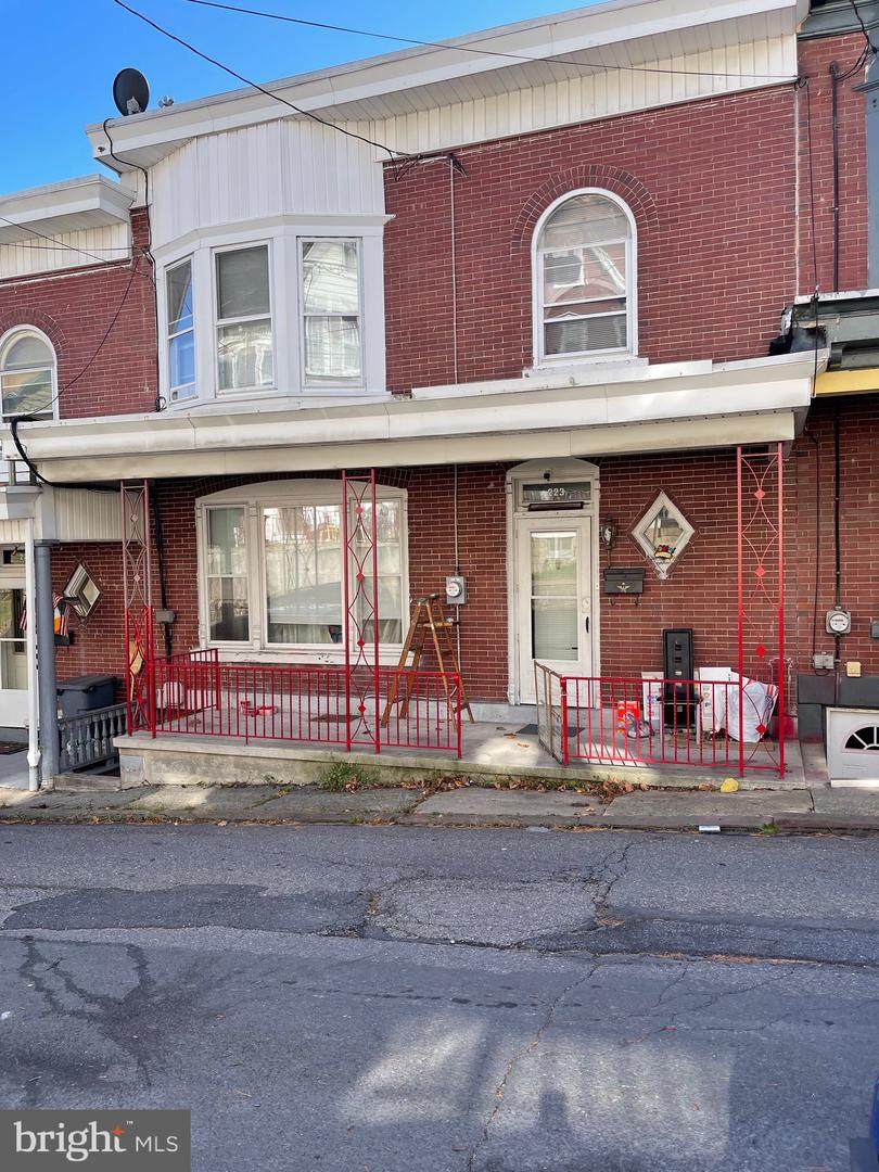 223 Fairview Street - Photo 1
