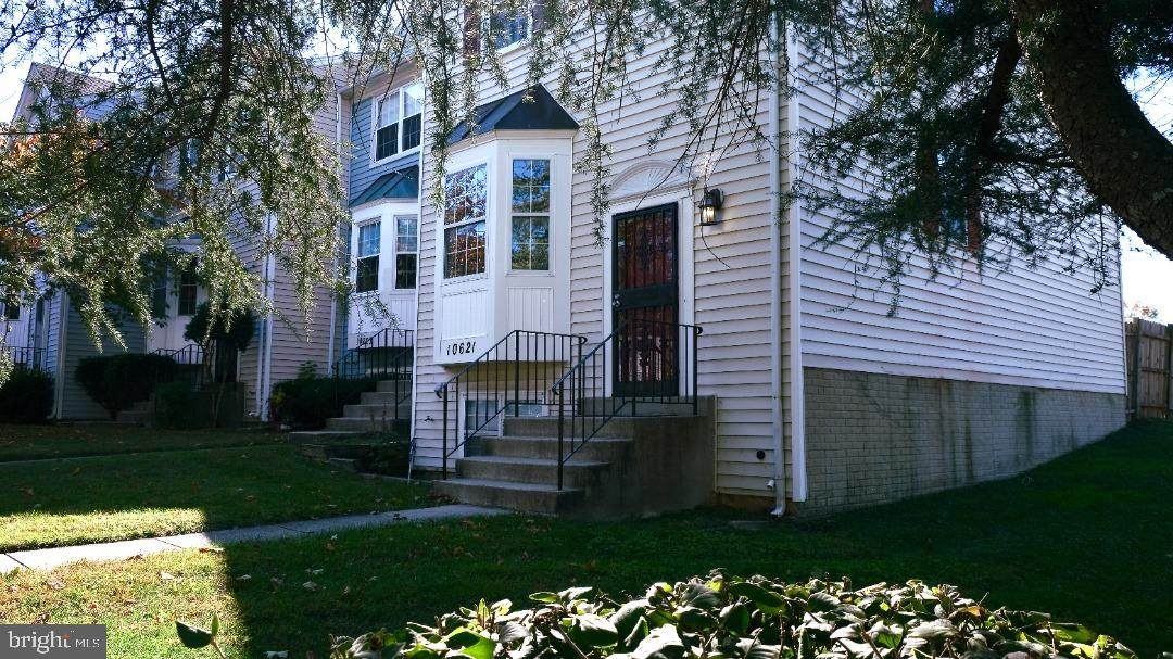 10621 Campus Way - Photo 1
