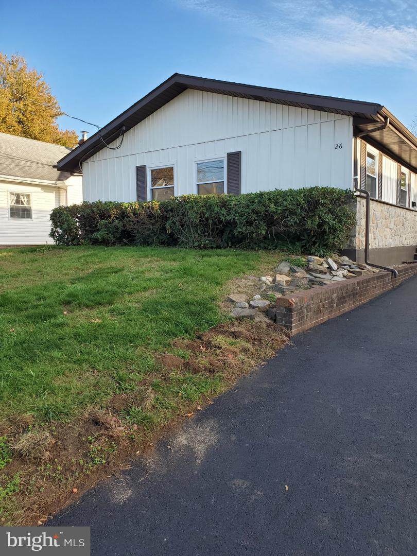26 Apple Avenue - Photo 1