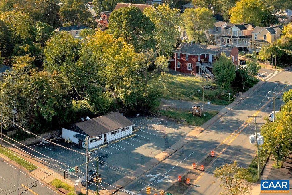 403 Avon St - Photo 1