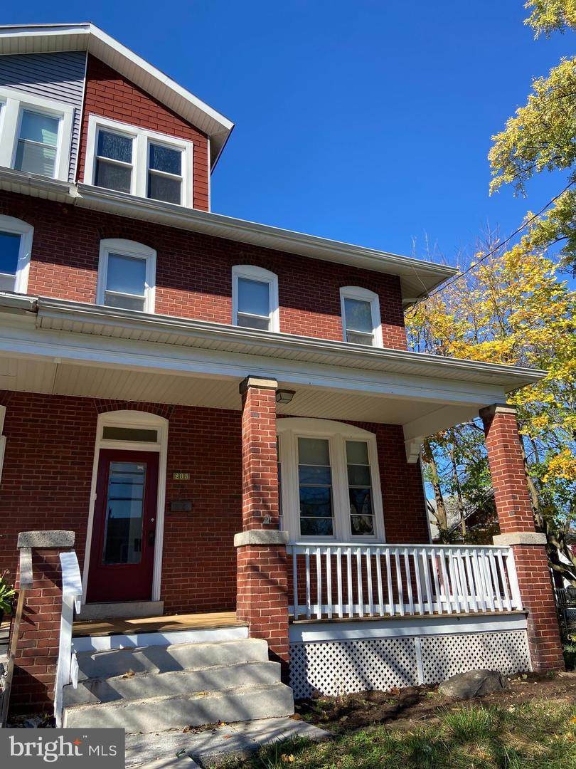 205 Maple Street - Photo 1