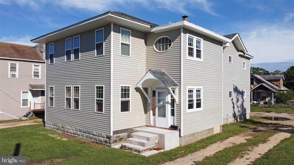 626 Main Street - Photo 1
