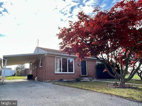 848 Middle Street - Photo 1