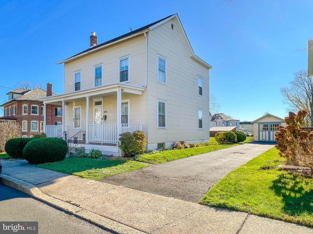 148 Marshall Avenue - Photo 1