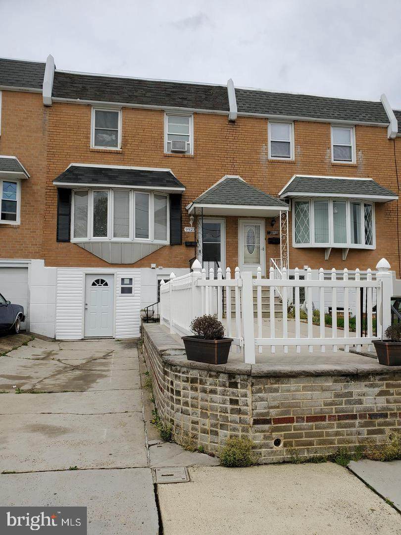 9923 Canterbury Road - Photo 1