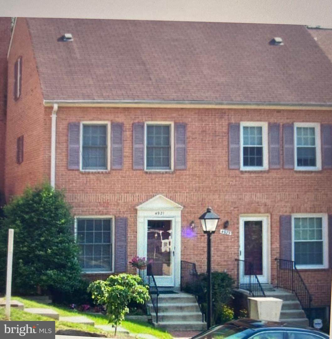 4921 7TH Road - Photo 1
