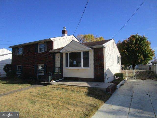 241 Mcclelland Avenue - Photo 1