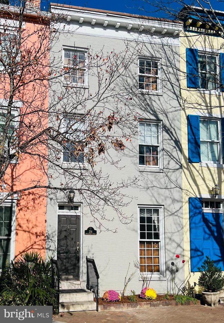 214 Montgomery Street - Photo 1