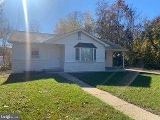 445 Muriel Avenue - Photo 1
