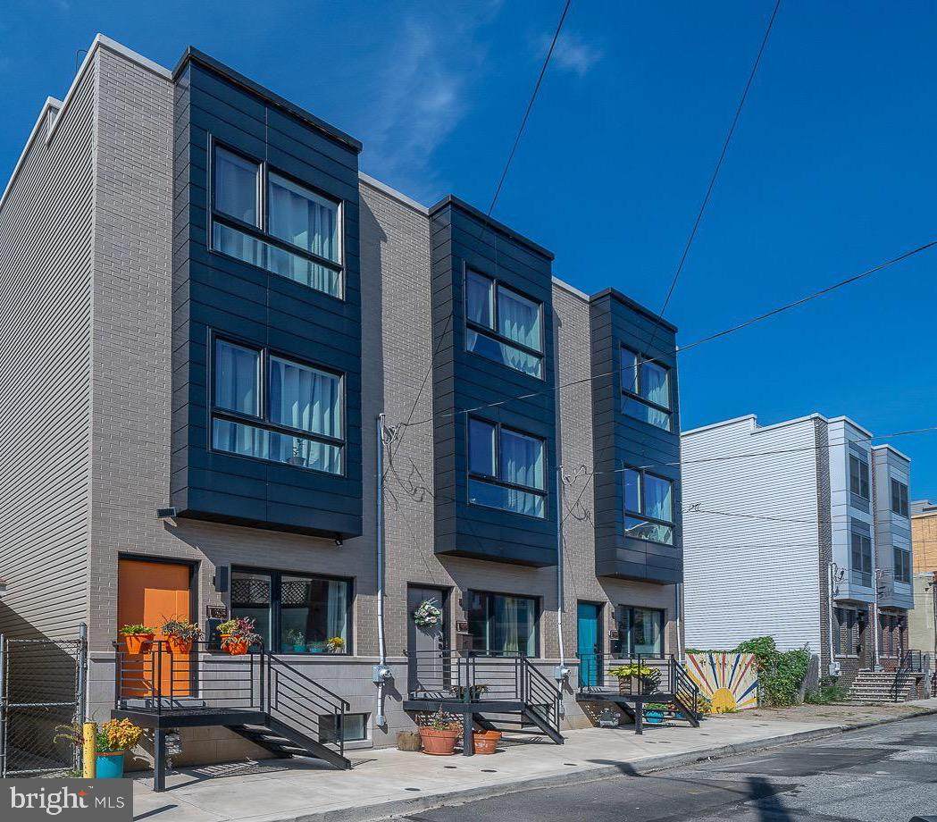 2638 Agate Street - Photo 1