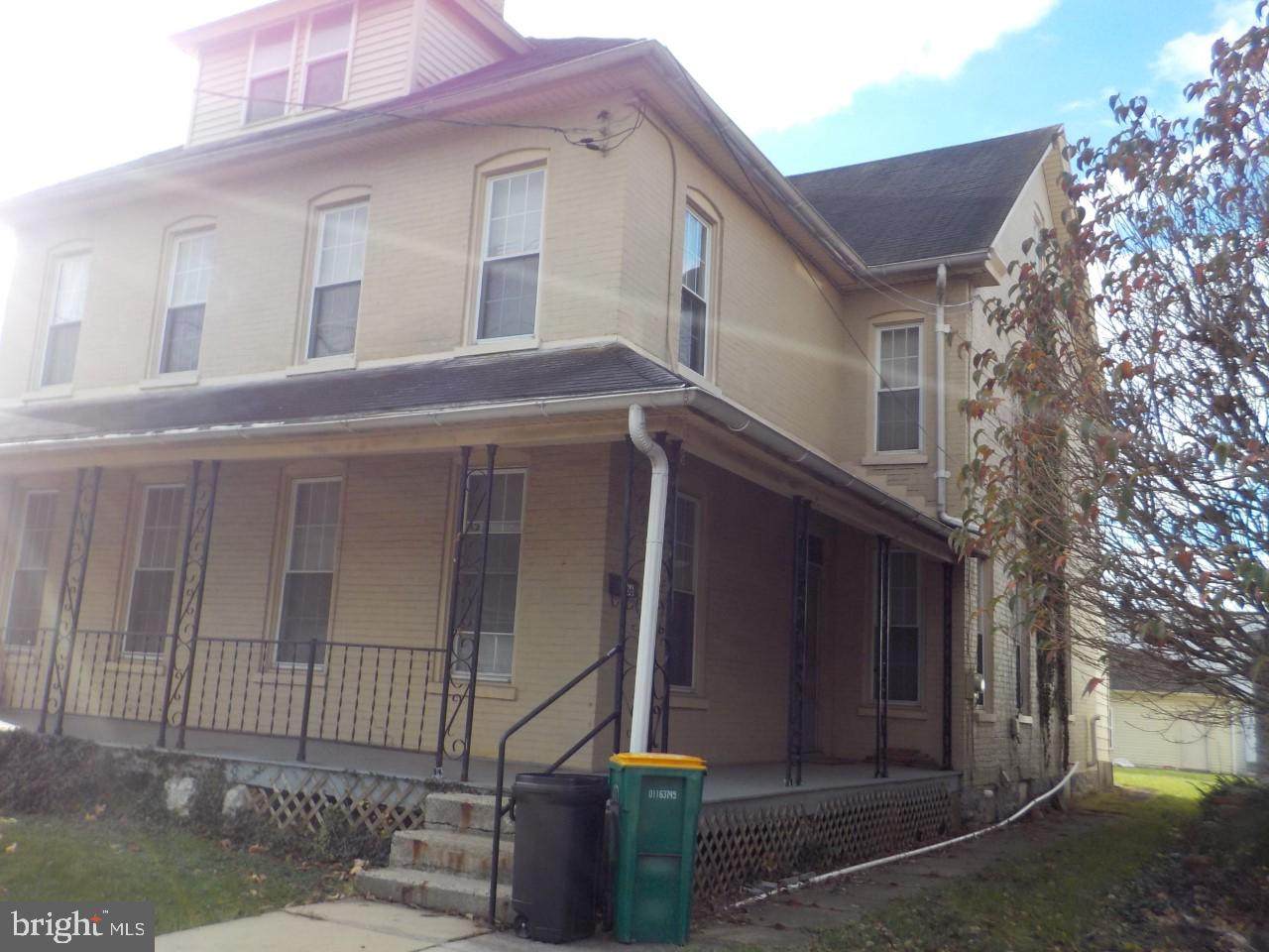 466 King Street - Photo 1