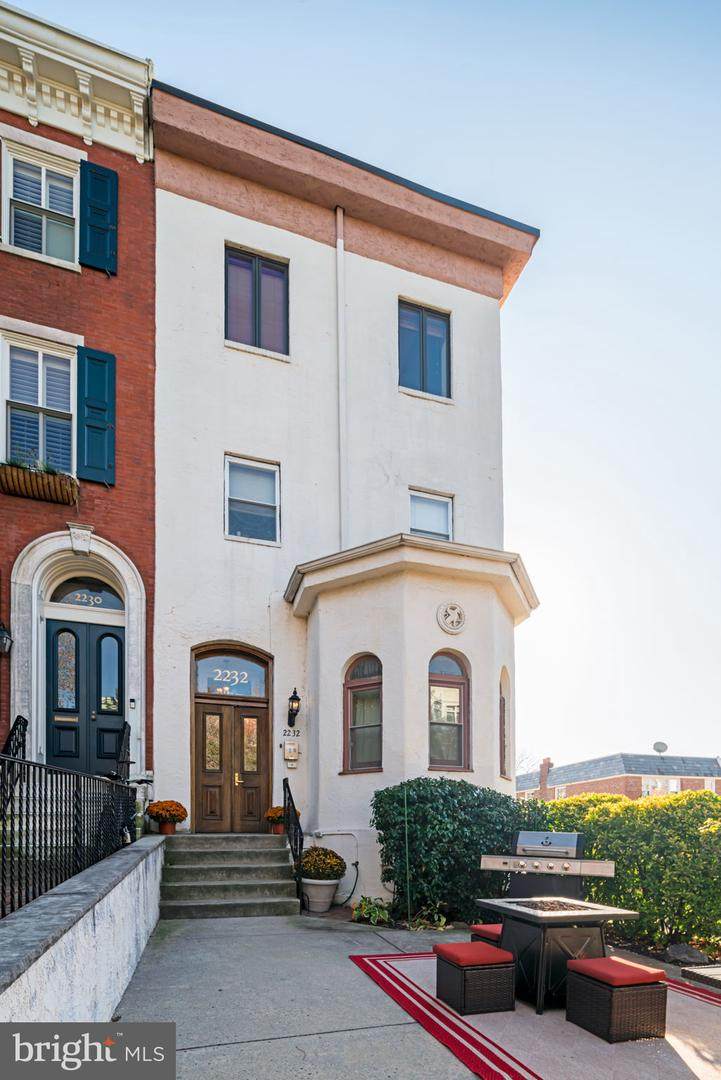 2232 Green Street - Photo 1
