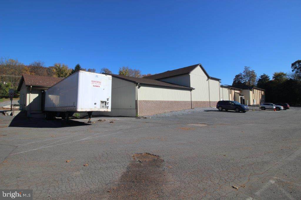 3300 Oley Turnpike Road - Photo 1
