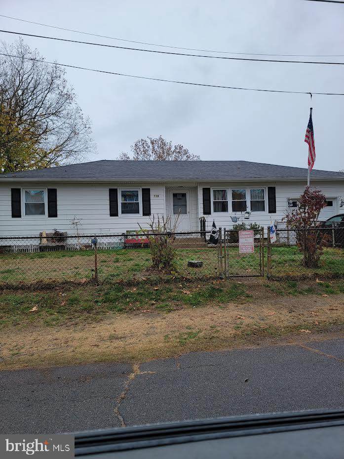 118 Hanover Boulevard - Photo 1