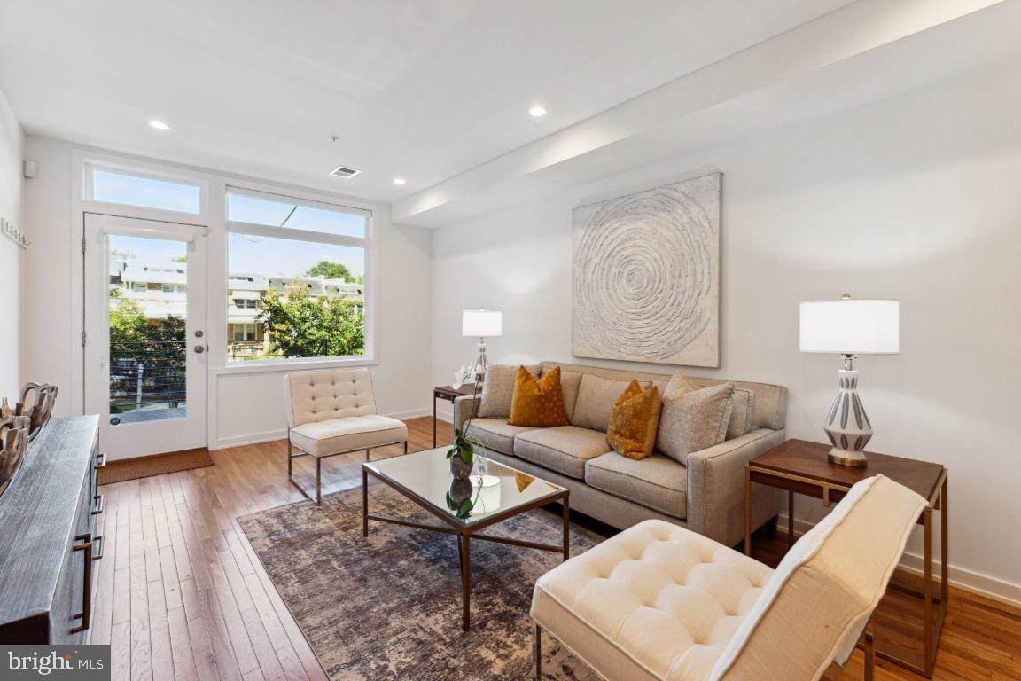 714 Madison Street - Photo 1