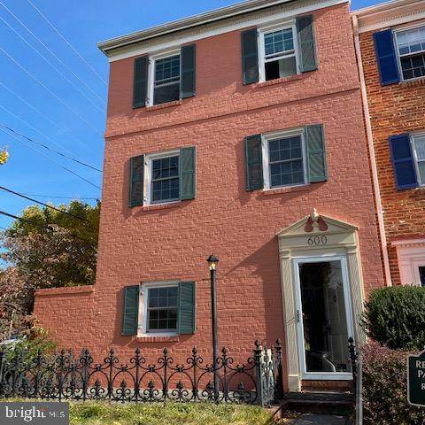 600 Royal Street - Photo 1