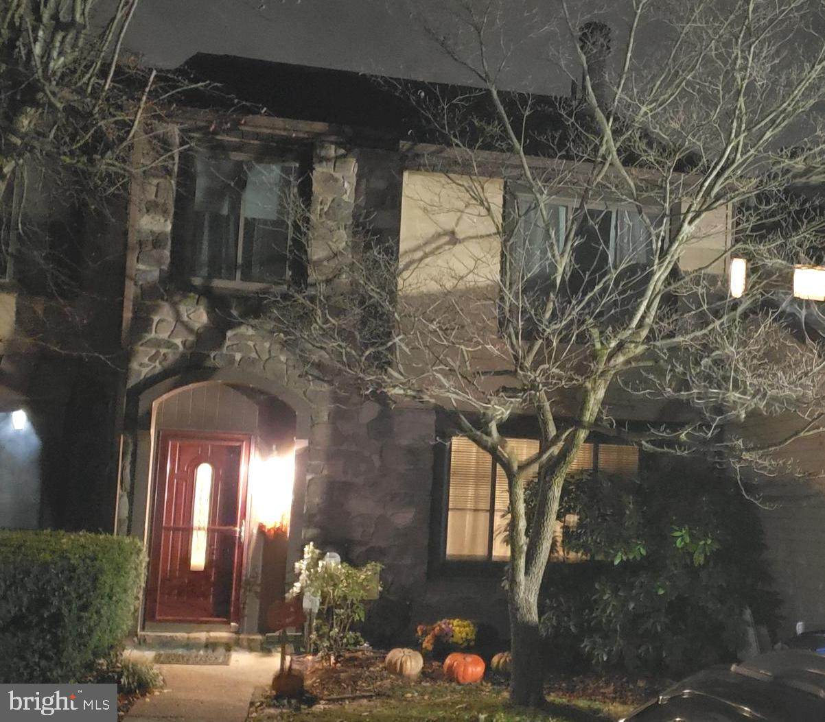 312 Milford Court - Photo 1