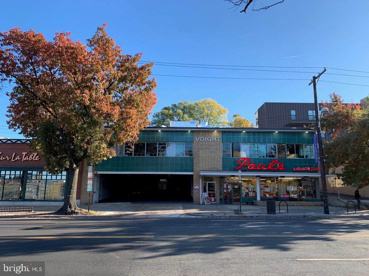 5205-5207 Wisconsin Avenue - Photo 1