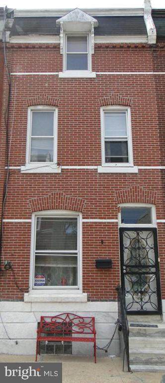 2528 Turner Street - Photo 1